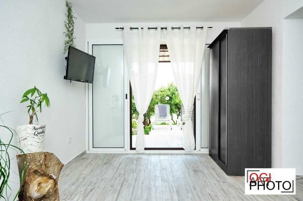 Apartments Marcela 스타리 그라드 외부 사진